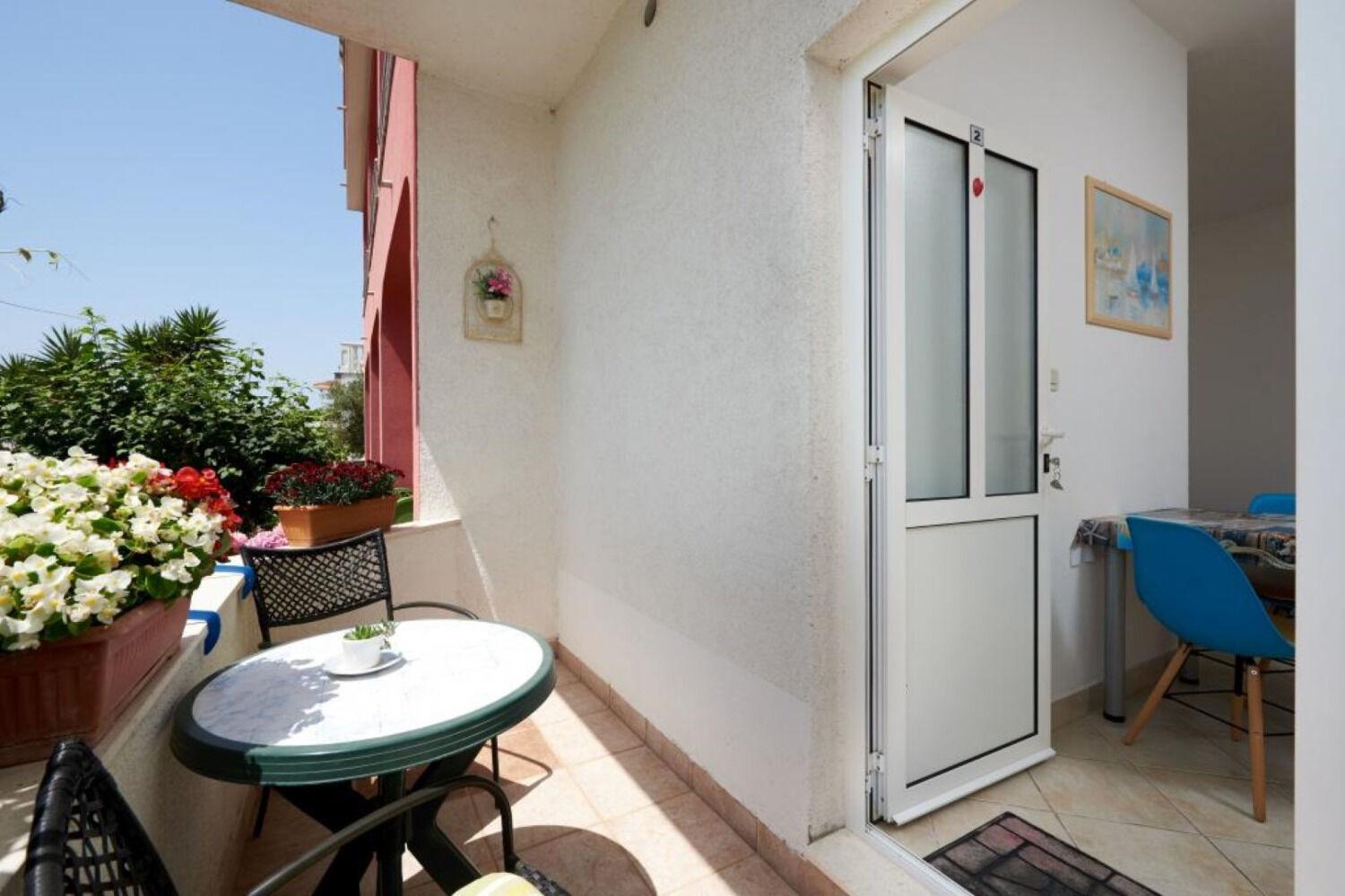 Apartments Mare - 30 M From Pebble Beach Seget Vranjica Exterior photo